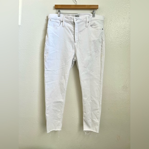 CREW 10" High Rise Toothpick Jeans in White Women's Size 34 - Picture 4 of 13